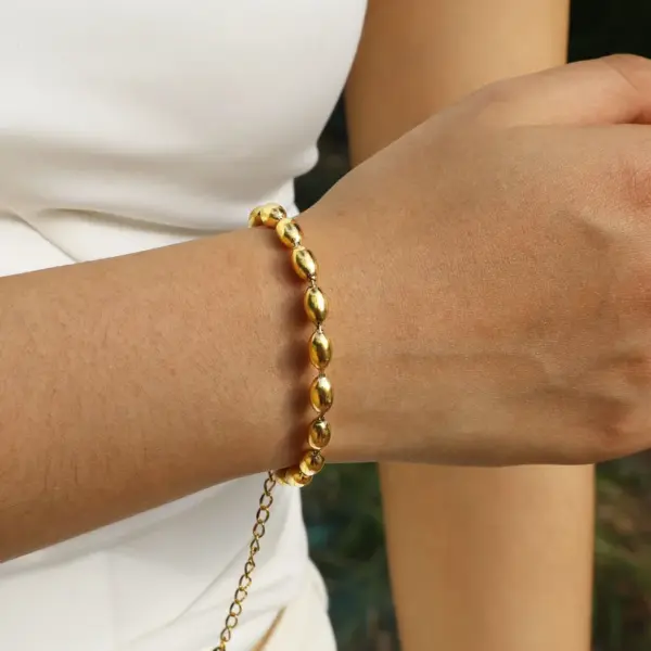 PVD Coated Gold Plated Solid Color Stainless Steel Simple Style Waterproof Non Tarnish 201 Stainless Steel Bracelets