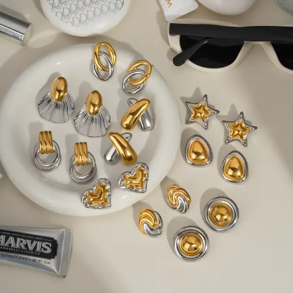 Wholesale PVD Coated Real Gold Plated 18K Gold Geometric Star Heart Shape 304 Stainless Steel Elegant Glam Lady Waterproof Non Tarnish Ear Studs