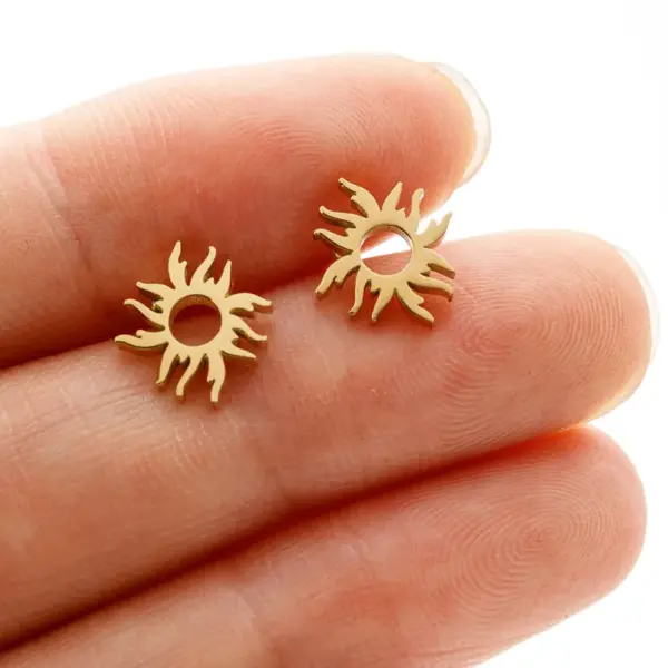 PVD Coated 18K Gold Real Gold Plated Flower Apple 304 Stainless Steel Cute Sweet Waterproof Non Tarnish Ear Studs