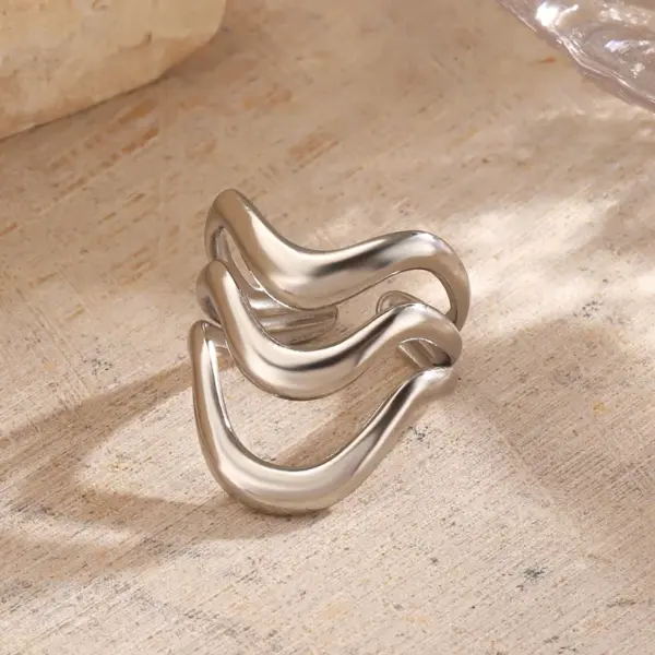 Wholesale Ion Plating (IP) 18K Gold Plated Lines 304 Stainless Steel Casual Hip-Hop Rock Waterproof Non Tarnish Open Rings