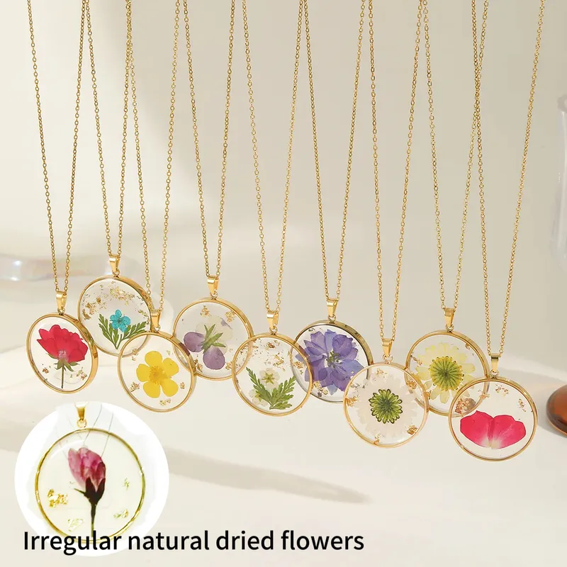 Wholesale Ion Plating (IP) 18K Gold Plated Dried Flower 304 Stainless Steel Casual Elegant Pendant Necklace