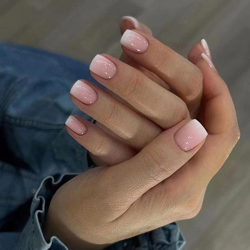 Wholesale Short Square European and American ins Style Girl Pure Desire Gradient Nail Art Sweet Gentle Girl Style Wearing Nail Armor Piece Batch
