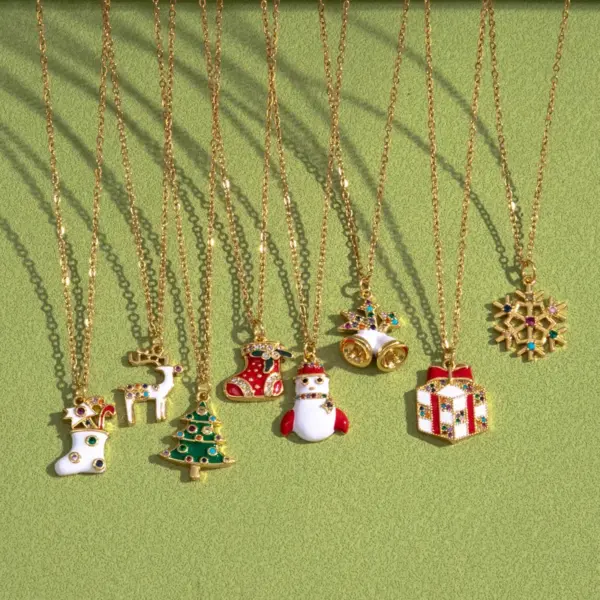 Wholesale Stainless Steel Copper Plating Inlay Christmas Hat Christmas Tree Santa Claus Zircon Pendant Necklace
