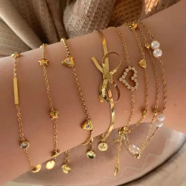 PVD Coated Real Gold Plated 16K White Plating Geometric Star Heart Shape 304 Stainless Steel Modern Style Waterproof Non Tarnish Bracelets