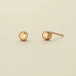 Light Yellow in November-Gold