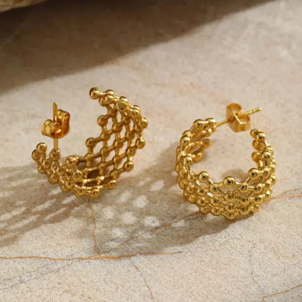 Wholesale 1 Pair Casual Basic Simple Style Geometric Hollow Out Irregular Grid Hollow Out 304 Stainless Steel 18K Gold Plated Ear Studs