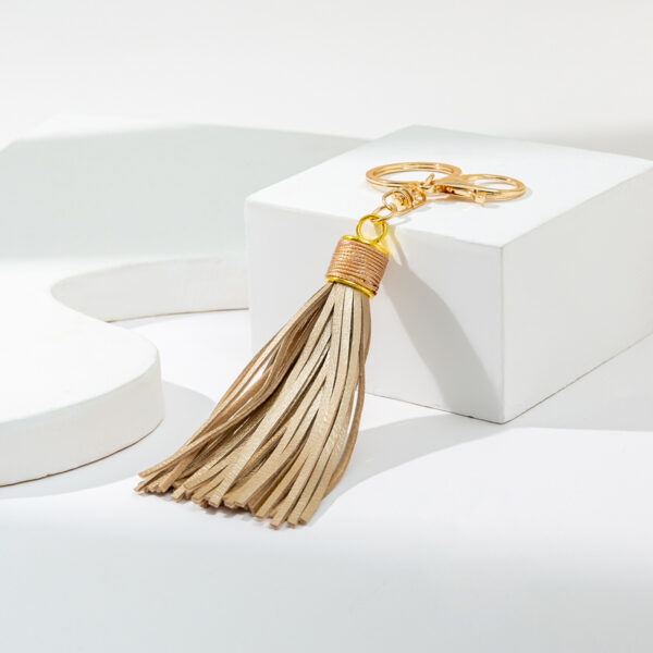 Wholesale Wax line alloy gift leather tassel car key chain bag