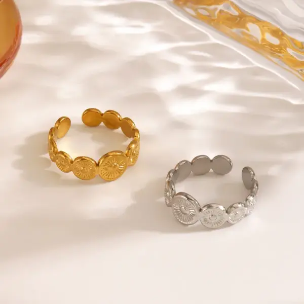 Wholesale Ion Plating (IP) 18K Gold Plated Geometric 304 Stainless Steel Commute IG Style Waterproof Non Tarnish Open Rings