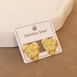 Gold / Average Size / Style 19