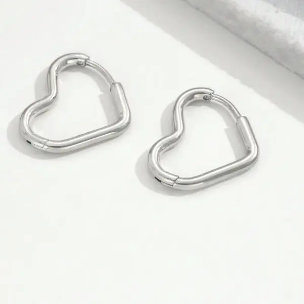 Wholesale Real Gold Plated Heart Shape 304 Stainless Steel Casual Simple Style Waterproof Non Tarnish Earrings