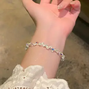 S787 Silver-Small Bulb Broken Silver Beaded Bracelet