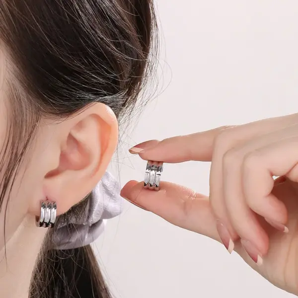 Wholesale 304 Stainless Steel Geometric PVD Coated 18K Real Gold Plated Basic Waterproof Non Tarnish Hoop Earrings