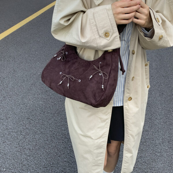 Wholesale Retro-designed crossbody bag/underarm bag