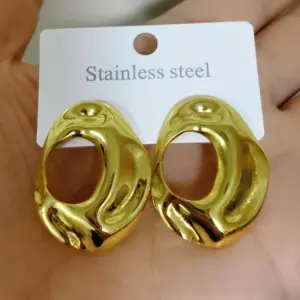 Gold Earrings044 / 18k