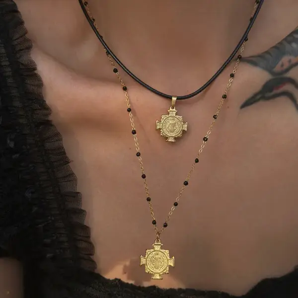 PVD Coated 18K Gold Plated Cross Conch 304 Stainless Steel Casual Cute Waterproof Non Tarnish 304 Stainless Steel Pendant Necklace