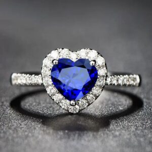 Heart shaped blue diamond / Adjustable opening