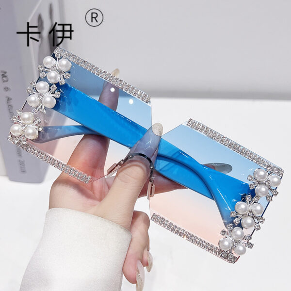 Wholesale New frameless generous frame personalized party sunglasses INS cross-border wholesale diamond sunglasses sunglasses