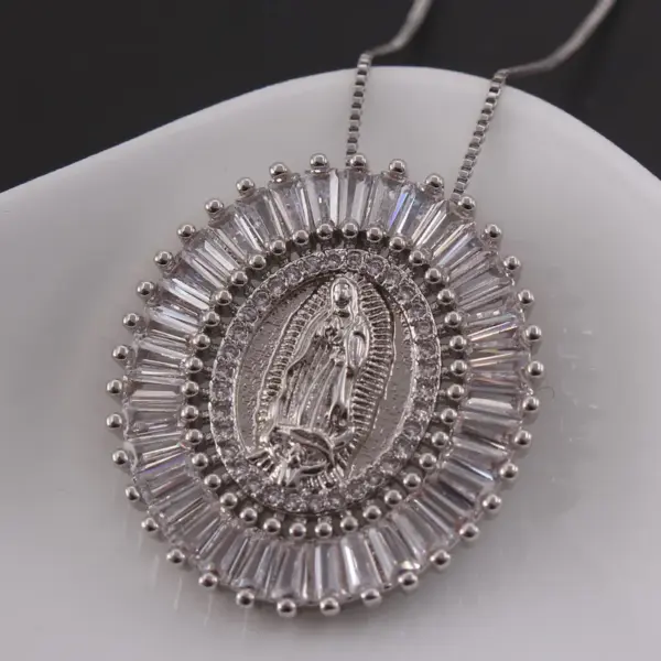 Wholesale Copper Rose Gold Plated Gold Plated Retro Commute Plating Inlay Portrait Zircon Pendant Necklace