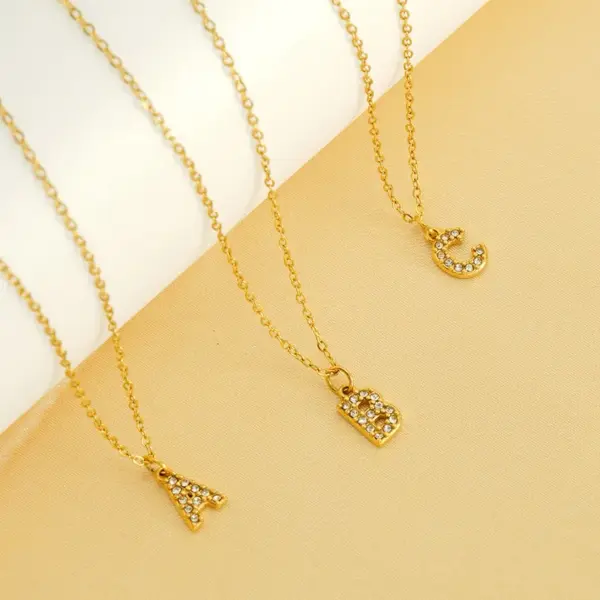 Wholesale PVD Coated 18K Gold Plated Letter Titanium Steel Simple Style Classic Style Waterproof Non Tarnish Titanium Steel Pendant Necklace