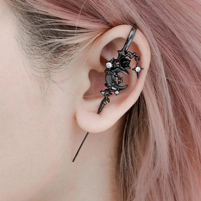 Wholesale Creative Star Moon diamond stud earrings geometric fashion personalized cold style earrings holiday gift Women's earrings