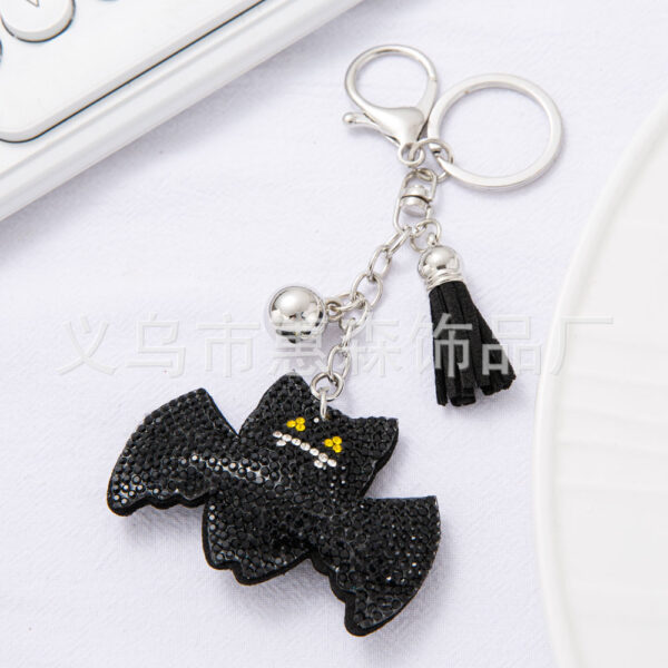 oly-6c25691b5197076f5e41f64a626805d6 Wholesale Diamond studded bat keychain
