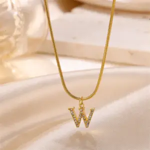 Gold / Letter W
