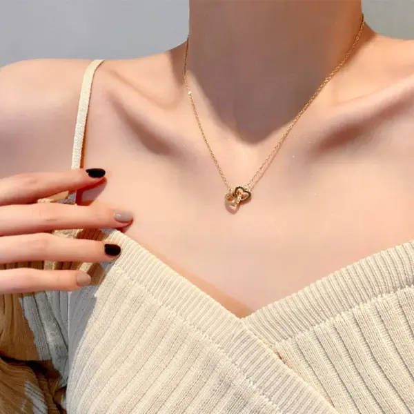 Titanium Steel Copper Sweet Plating Inlay Heart Shape Zircon Pendant Necklace