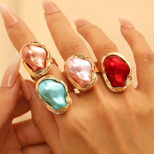 Wholesale Baroque Inlaid Colorful Shaped Pearl Ring Retro Irregular Alloy Rings