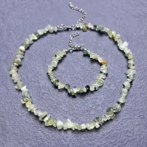 Prehnite / Necklace