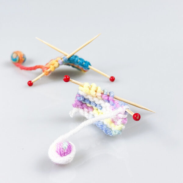 Wholesale 1:12 dollhouse dollhouse Miniature Mini Artificial Wool Props diy Accessories Knitted Sweater Wool Ball