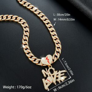 Gold (pendant + chain)