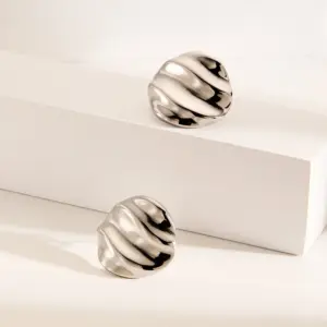 Pleated Round 3-Steel Color