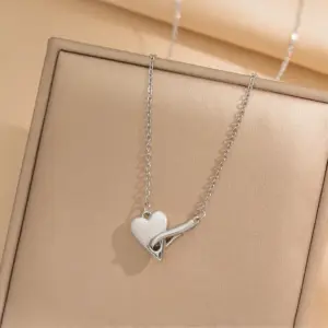423 Silver Double Buckle Love Necklace