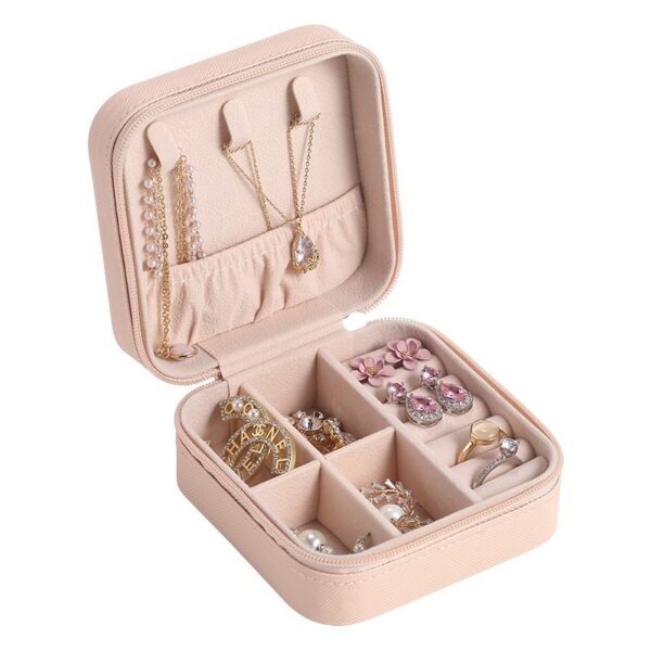 Wholesale Jewelry box for storing rings, earrings, and small ornaments (flip-top)