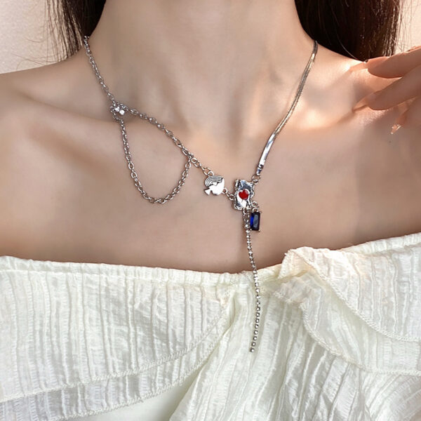 Wholesale Original Personality Red Peach A Poker Necklace Niche Design Stitching Necklace All-match Advanced Tassel Clavicle Chain