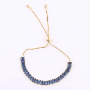 Stretch Sapphire Blue / 18K