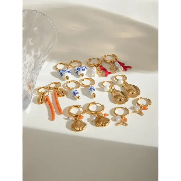 304 Stainless Steel Flower PVD Coated 18K Real Gold Plated Real Gold Plated Simple Style Classic Style Waterproof Non Tarnish Earrings