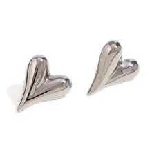 Wholesale PVD Coated Real Gold Plated Heart Shape 304 Stainless Steel Vacation Classic Style Waterproof Non Tarnish Ear Studs