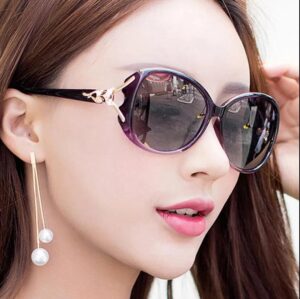 Wholesale New Style Sunglasses for Women, Fox Head, Large Frame, Hollow, Korean Style, Slim Sunglasses, Fashionable Gradient Glasses, Outdoor