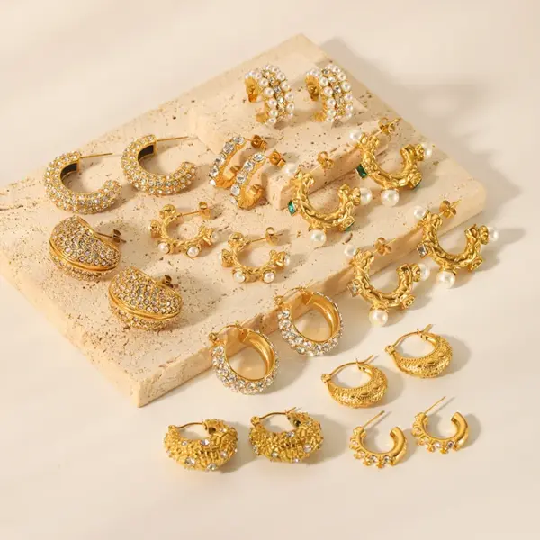 Wholesale PVD Coated Real Gold Plated 18K Gold Round 304 Stainless Steel Vintage Style Waterproof Non Tarnish Earrings