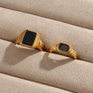 Wholesale PVD Coated Real Gold Plated 18K Gold Square 304 Stainless Steel Vintage Style Waterproof Non Tarnish Rings