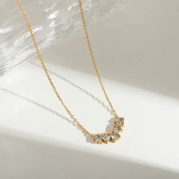 Wholesale Jewelry Casual Cute Artistic Heart Shape 304 Stainless Steel Zircon 18K Gold Plated Plating Inlay Cable Chain Pendant Necklace