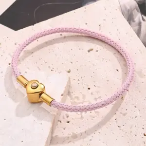 Light Pink Wire Rope Love Snap Carrying Strap (Gold) / Wire Diameter:3mm (Length:175~185mm) / 1 Strand/Package