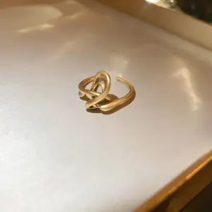 109# Ring-Dark / Gold