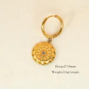 Hammered Blue Diamond round