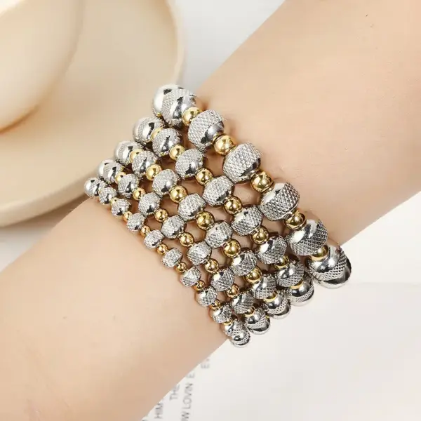 Wholesale 1 Piece Simple Style Circle Stainless Steel Beaded Plating Bracelets