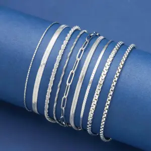 Wholesale Stainless Steel Women's Bracelet Non-Fading Tassel Commute Titanium Steel Bracelet Fashionable Geometric Pattern Luxury Style
