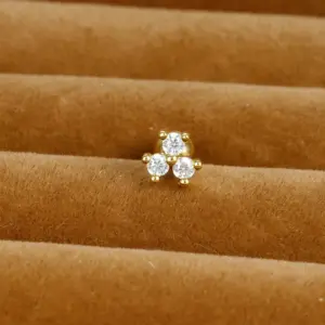 Y20412-1 Gold 1 Piece