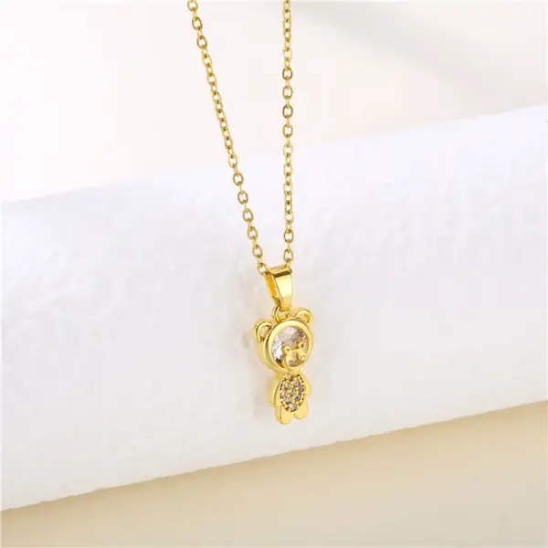 Wholesale Water Plating Vacuum Plating Real Gold Plated 18K Gold Four Leaf Clover Candy Fish 304 Stainless Steel Copper Retro Waterproof Non Tarnish Stainless Steel Pendant Necklace