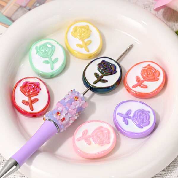 Wholesale Double sided rose round cake with straight hole bead